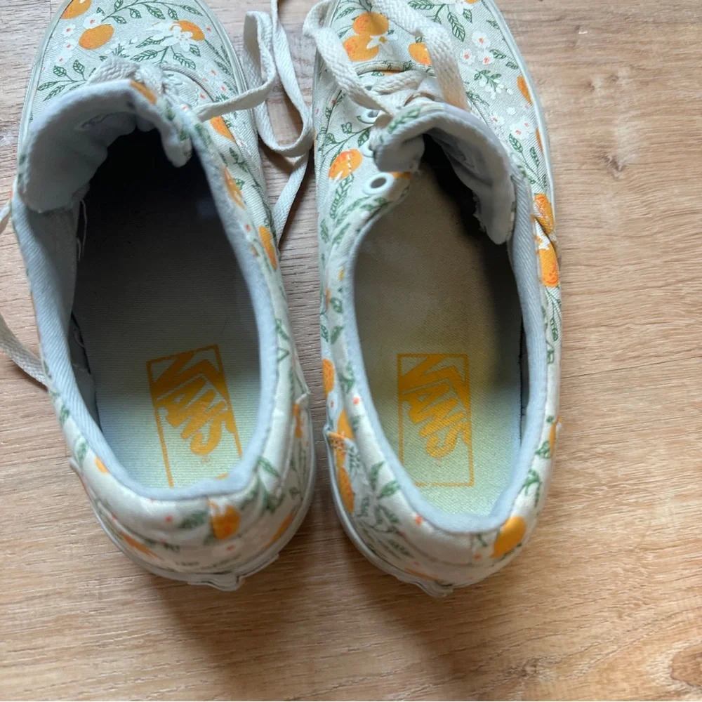 Vans Orange Blossom Floral Canvas Low-Top Sneakers - Picture 6 of 8